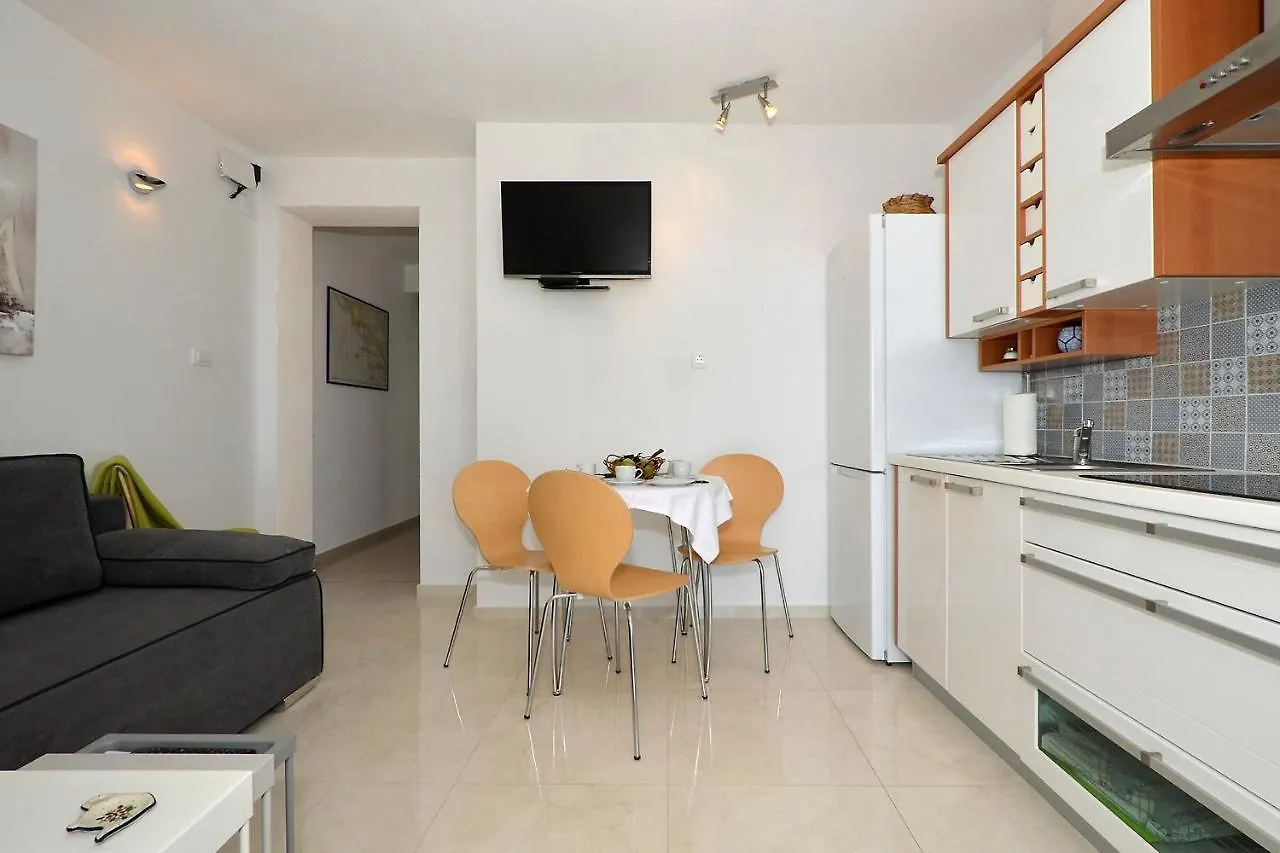 Apartments Inge Сегет-Враница Хорватия