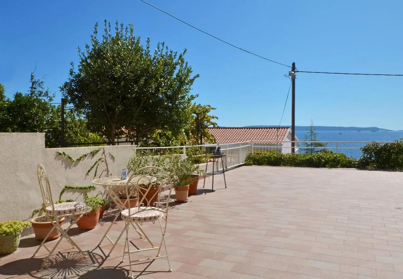 Apartments Inge Сегет-Враница Хорватия